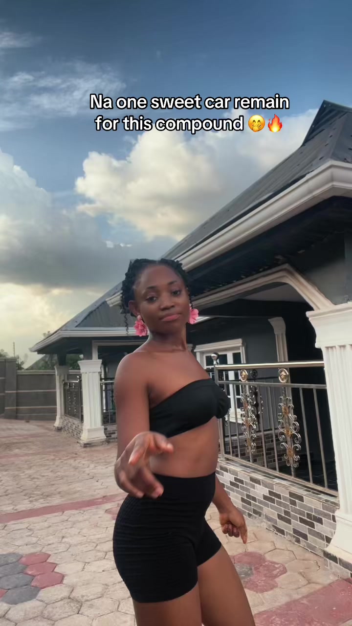 @PANT GIRL👙