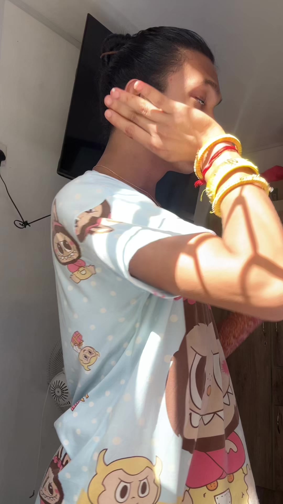 @Aavya0610