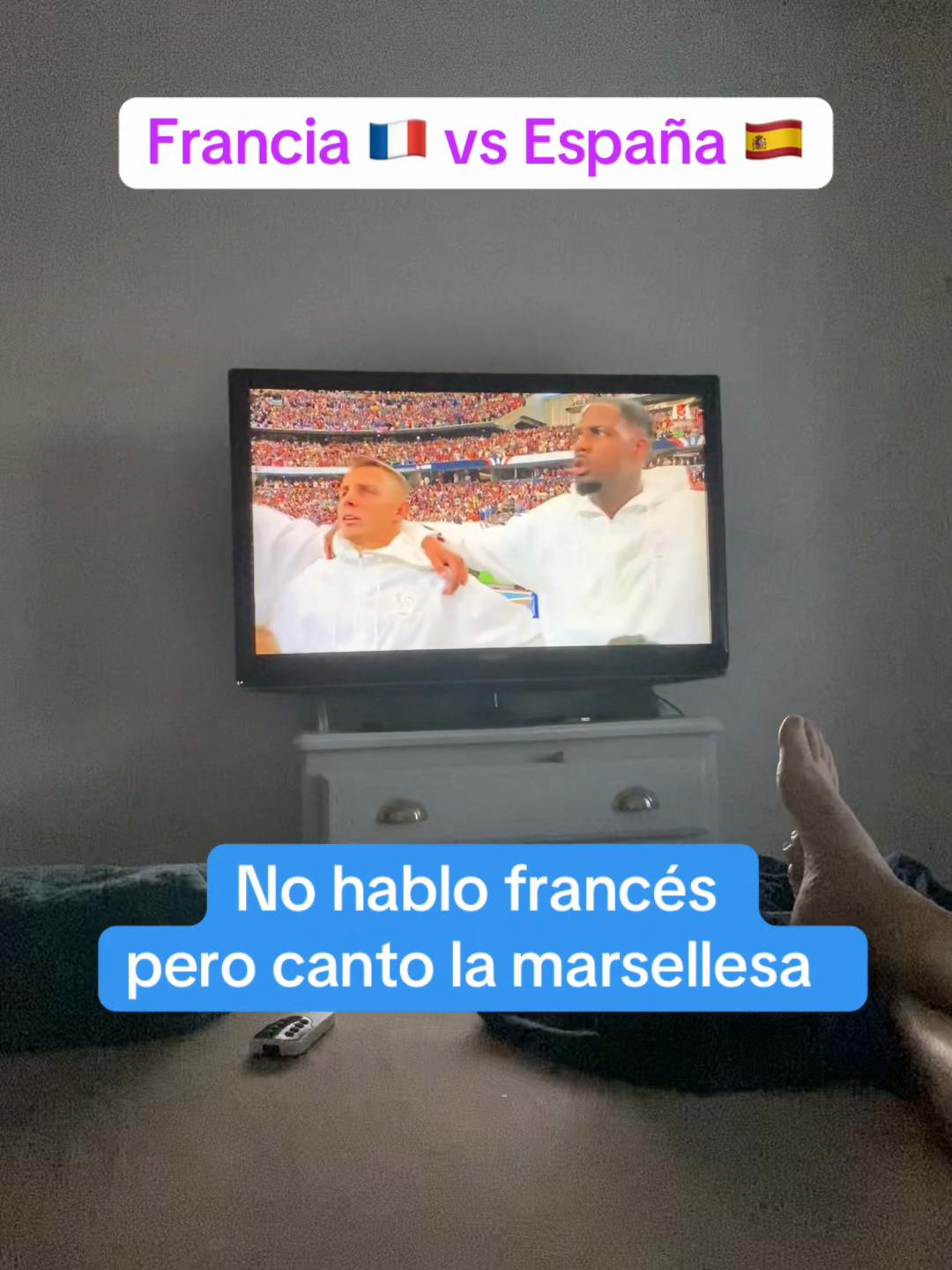@Julia 🇨🇴 en Francia