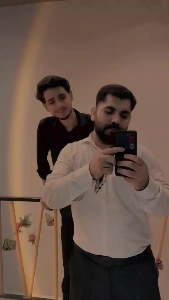 @Khansbofficial143
