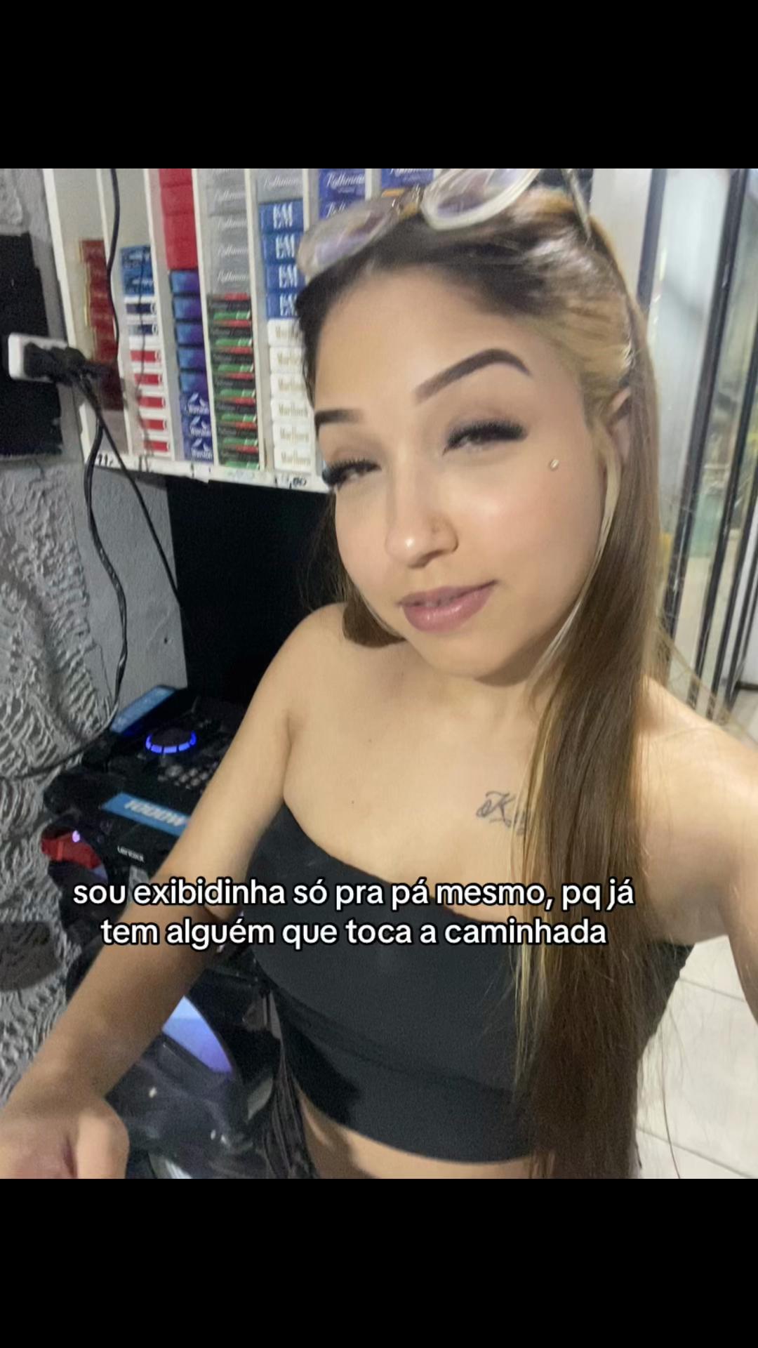 @Larissa Ferreira