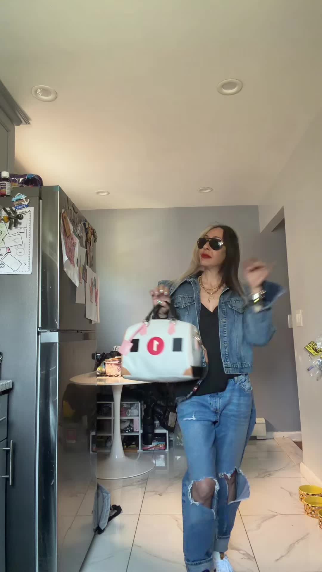 @Allthingsdanielle
