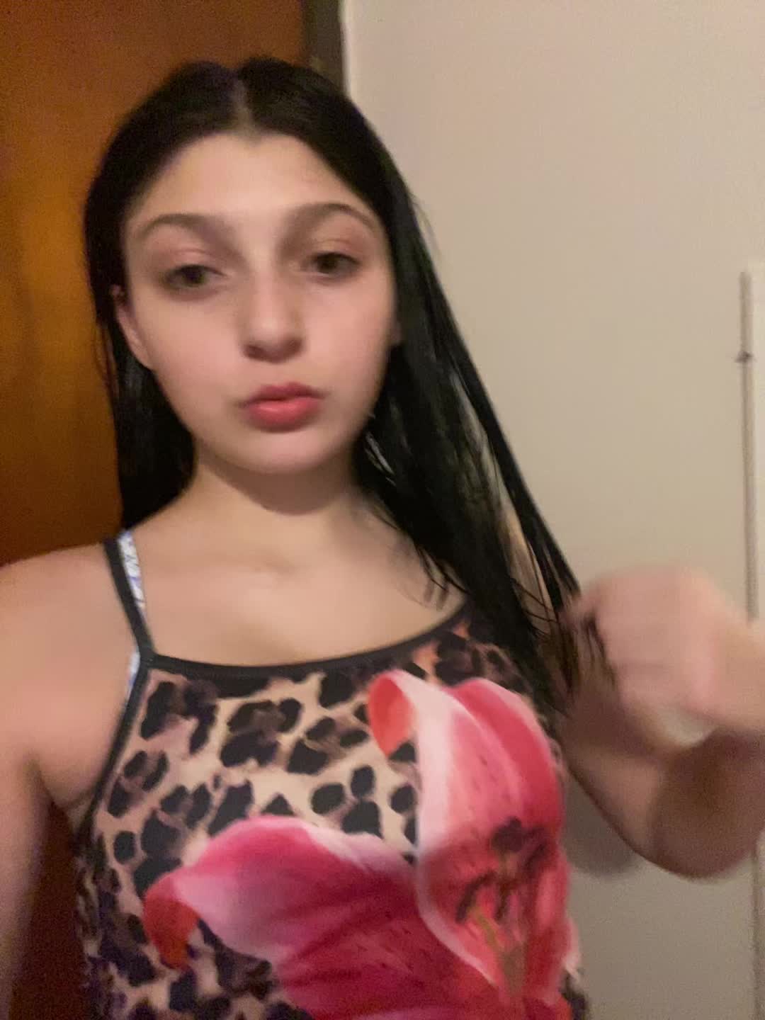 @Emily🦄