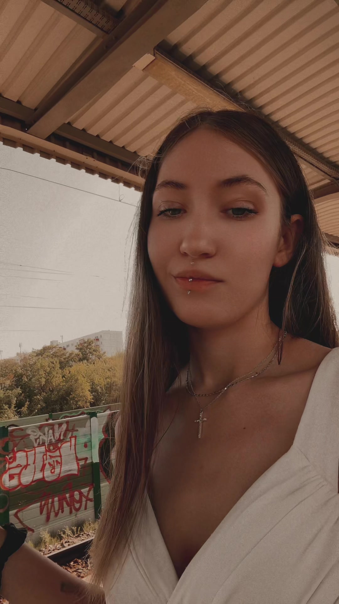 @️