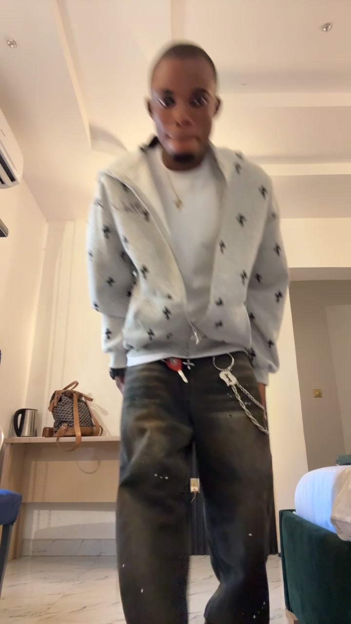 @monipoint13 ✸