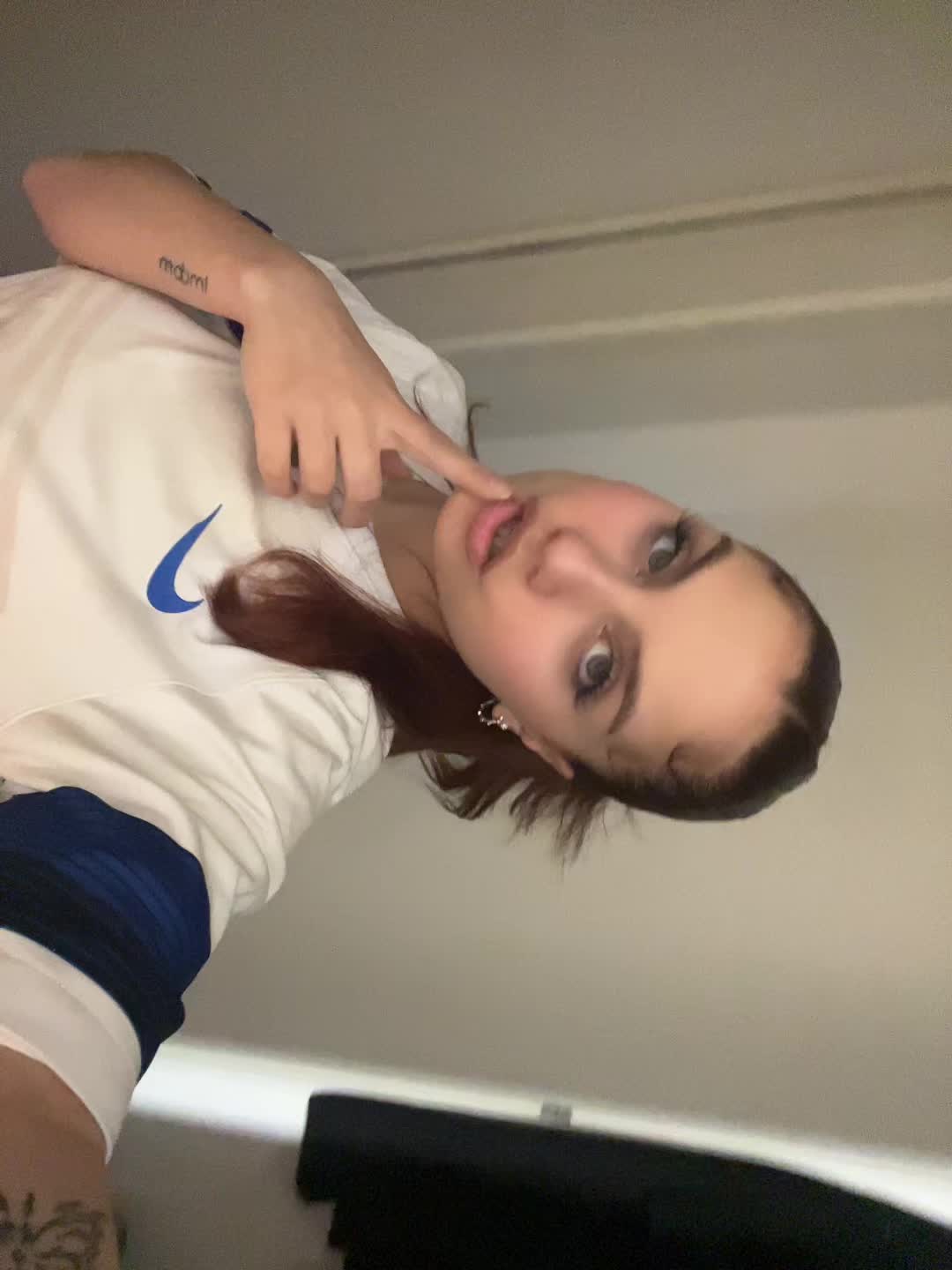 @𝖆𝖑𝖊👼🏼
