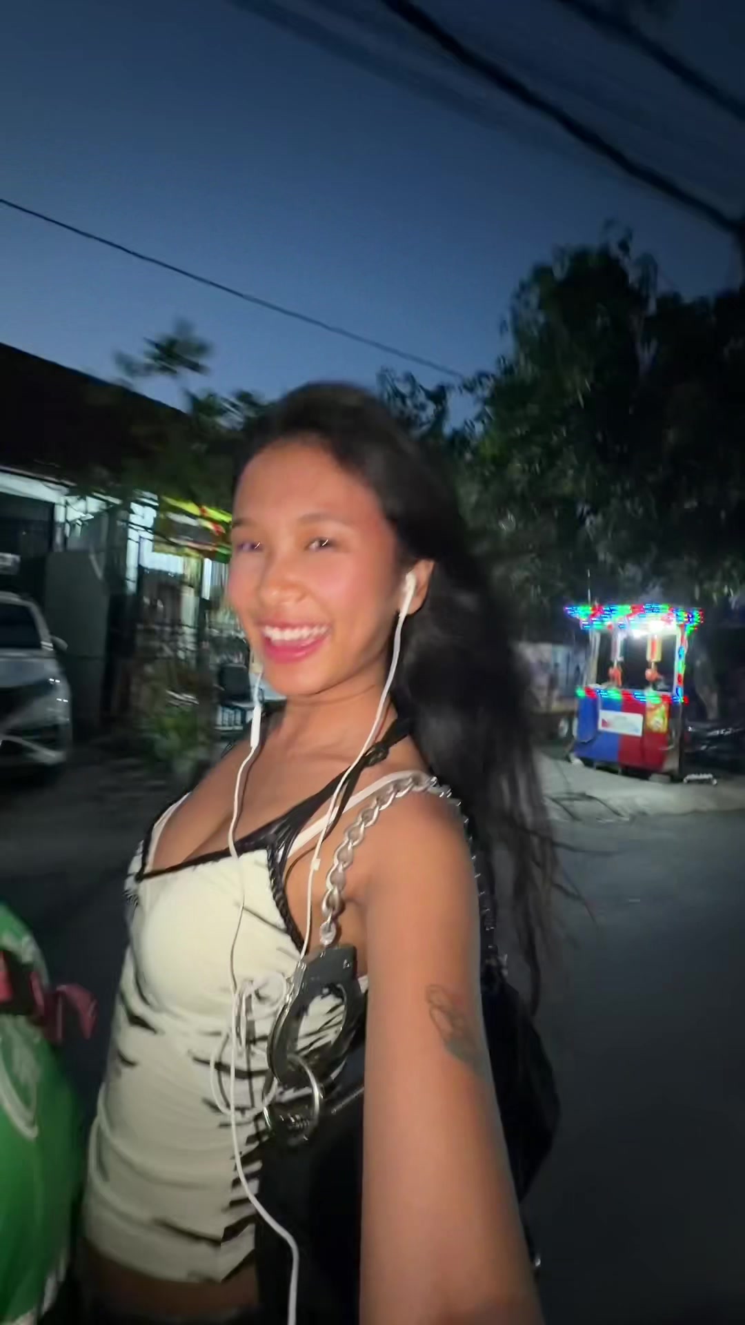 @Khin Suu Yee