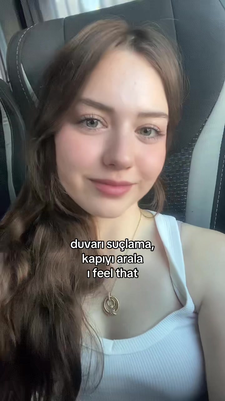 @babyyzeey