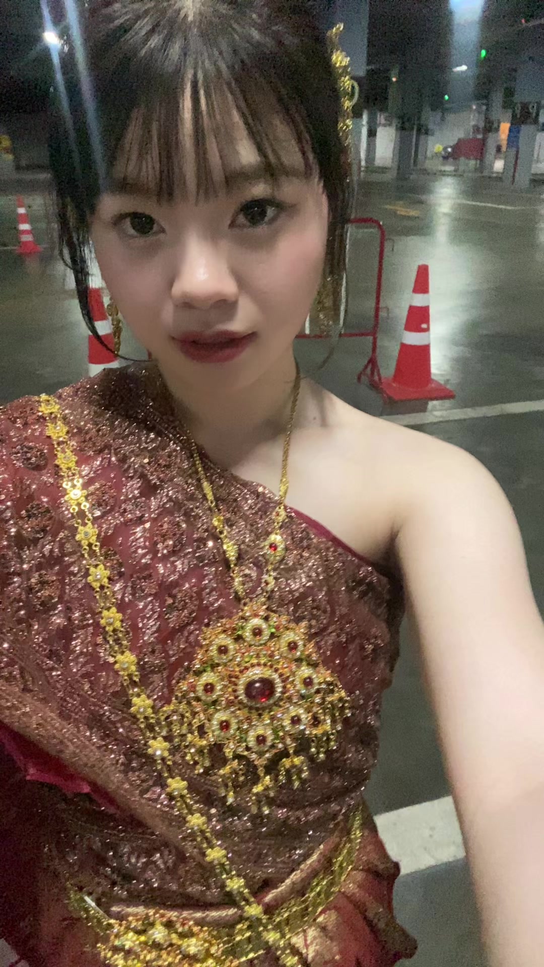 @𝑴𝒐𝒏𝒅𝒂𝒚