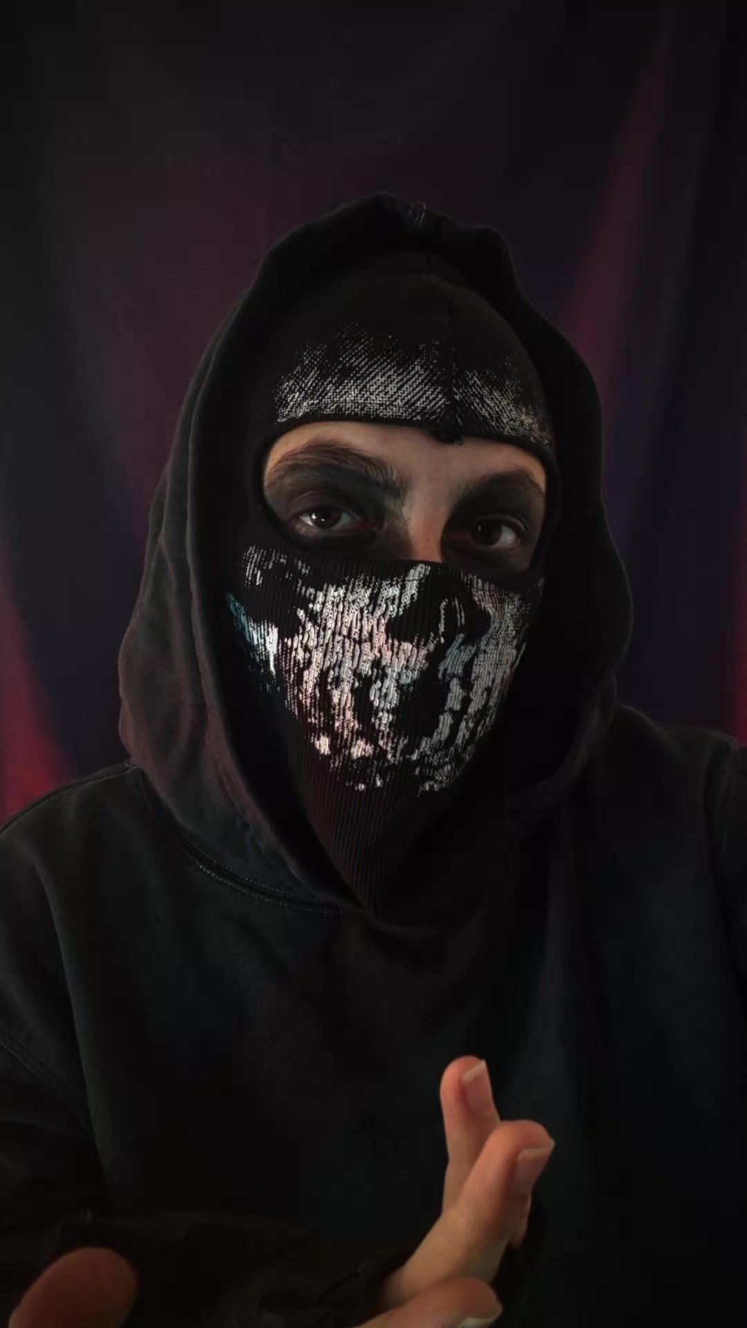 @𝖘𝖍𝖆𝖉𝖔𝖜
