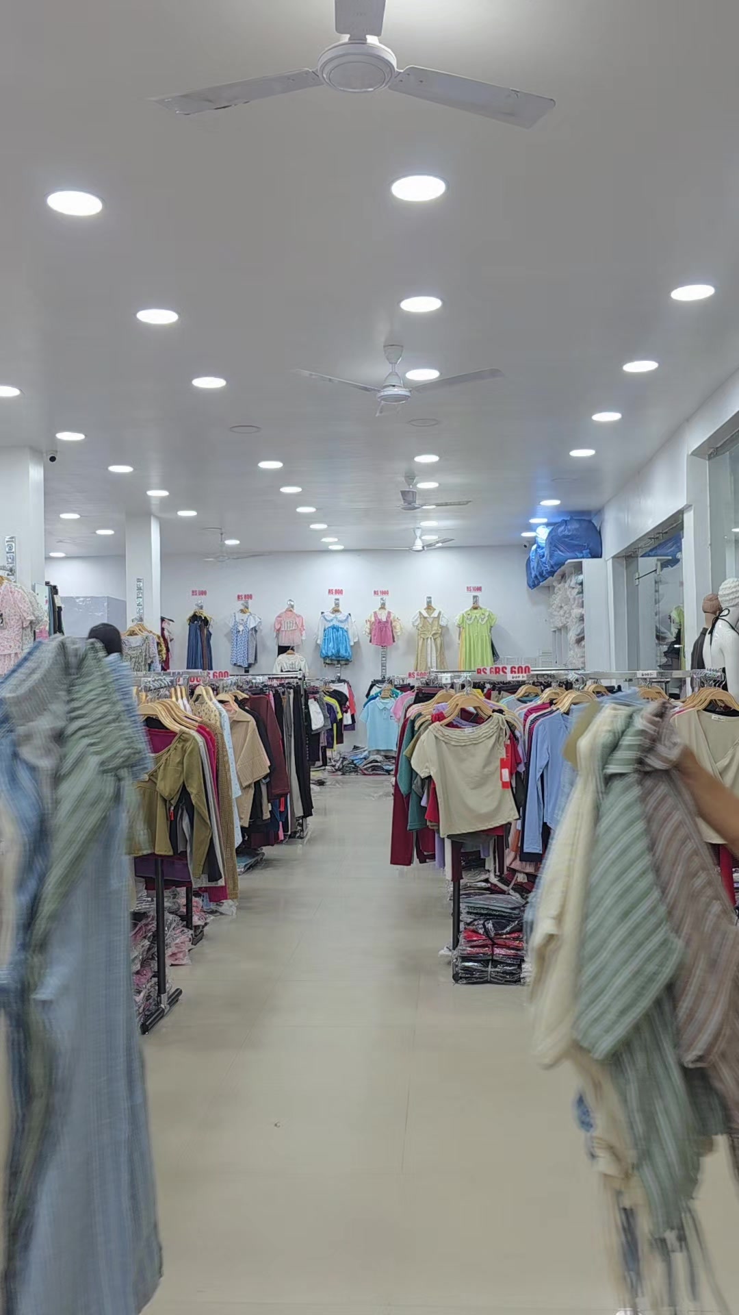 @Fashion Frenzy (Manigram)