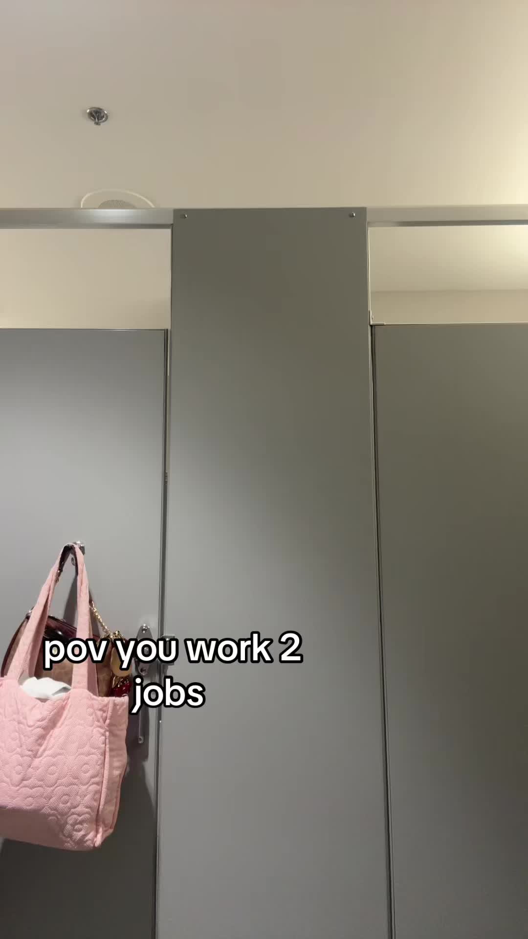 @😟