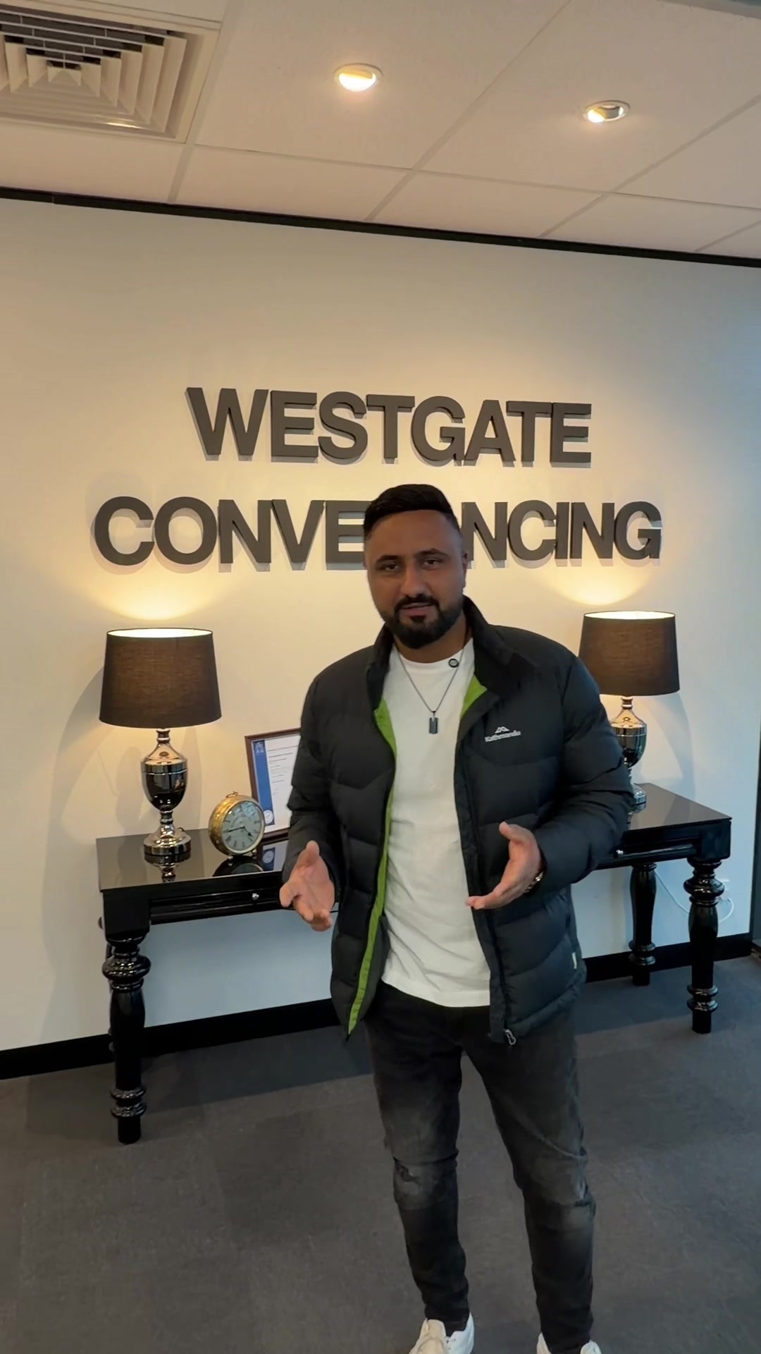 @Aujlajatt