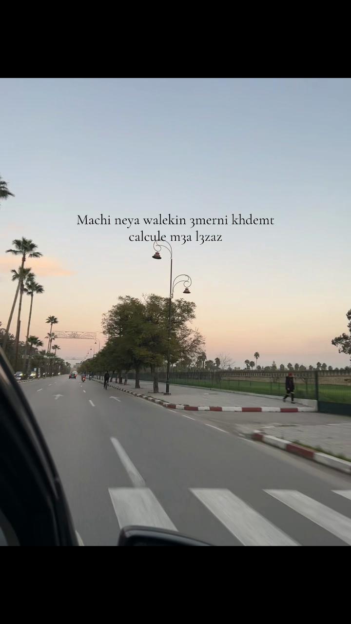 @Bluebeeev