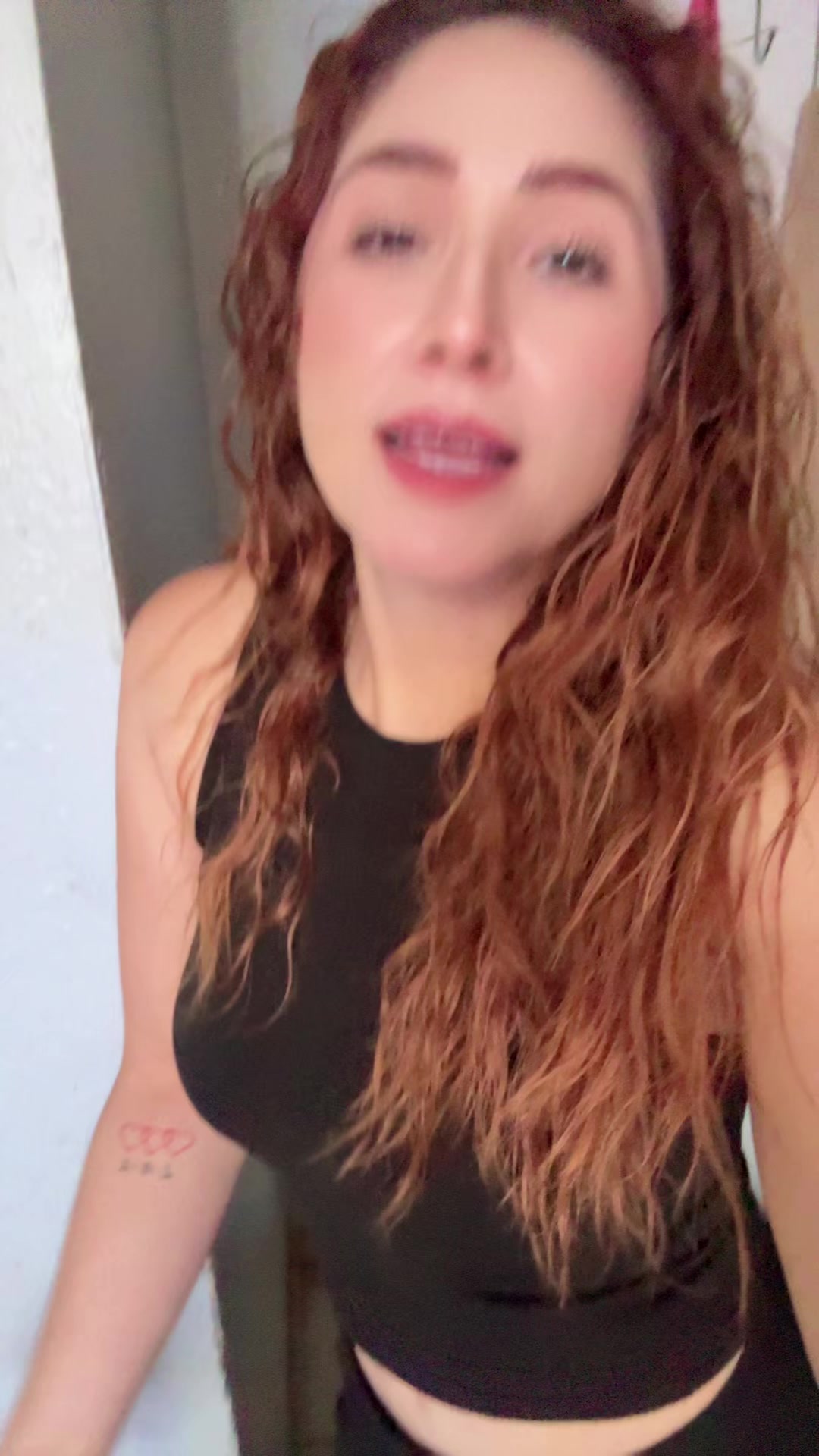 @Esmeralda🌹