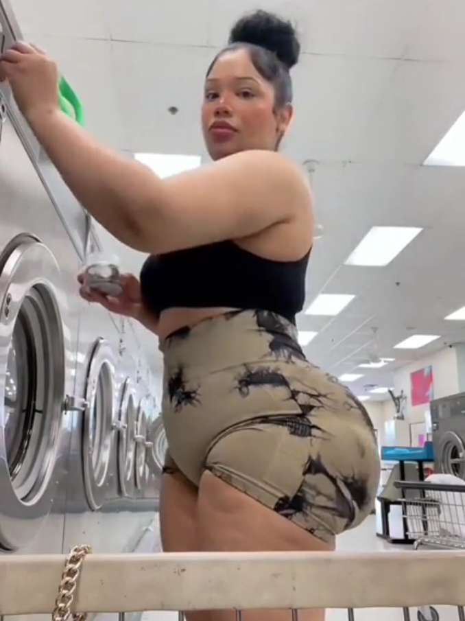 @Tribes of curvy women
