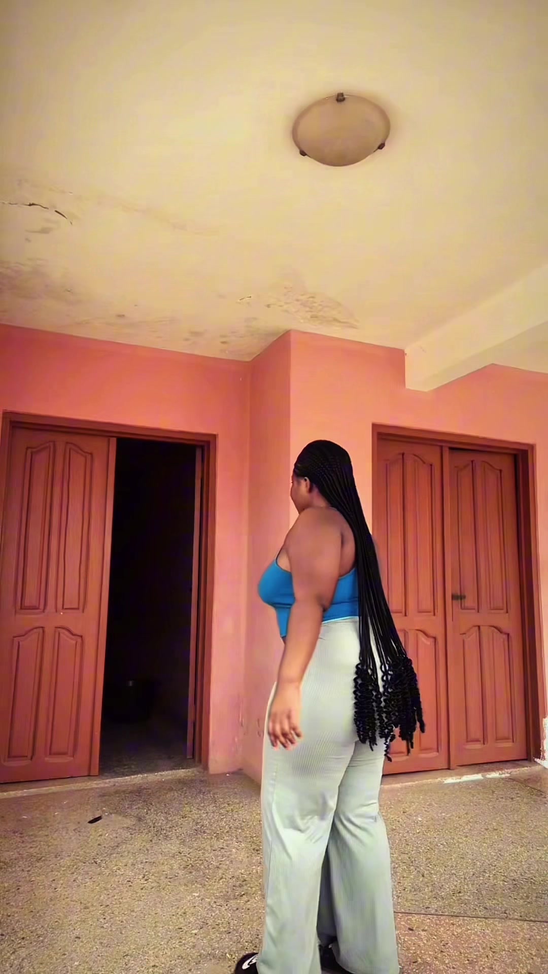 @Efyakay🦋