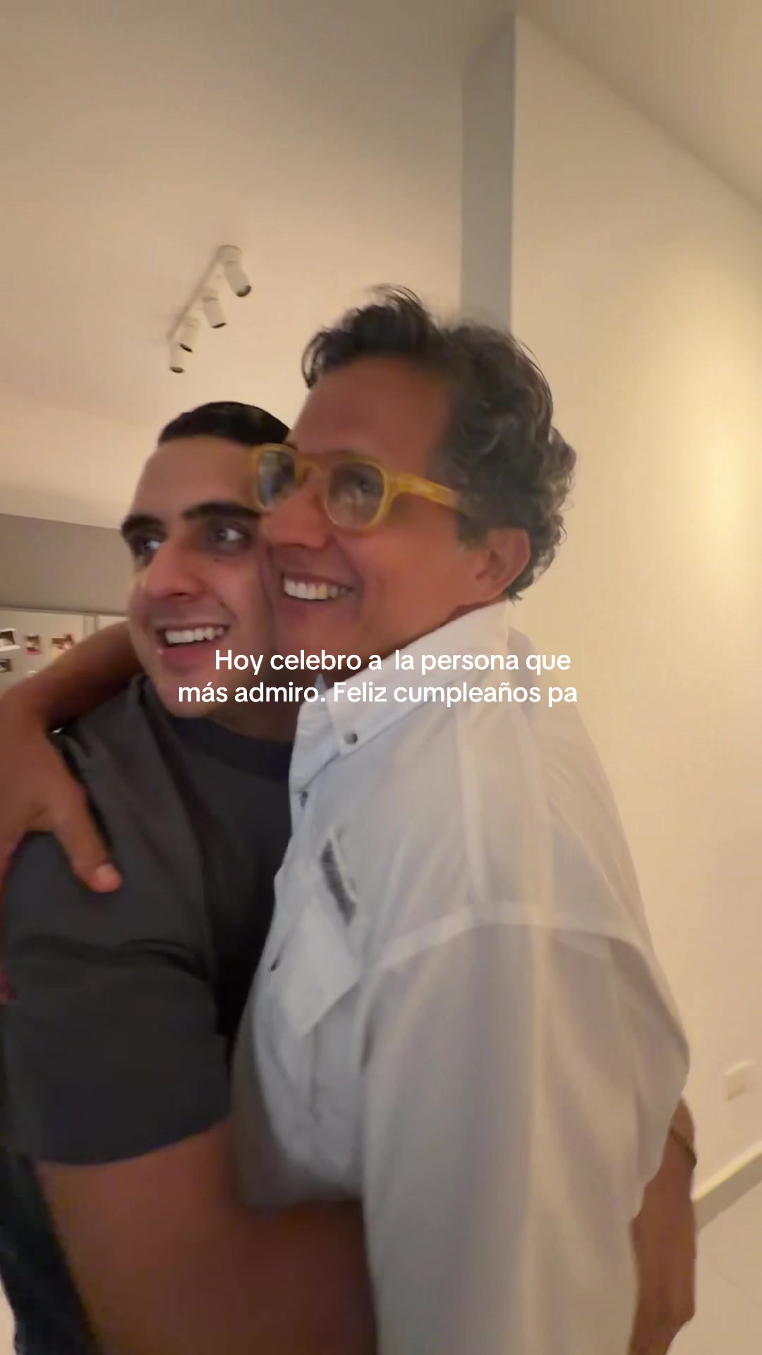 @Mauricio López