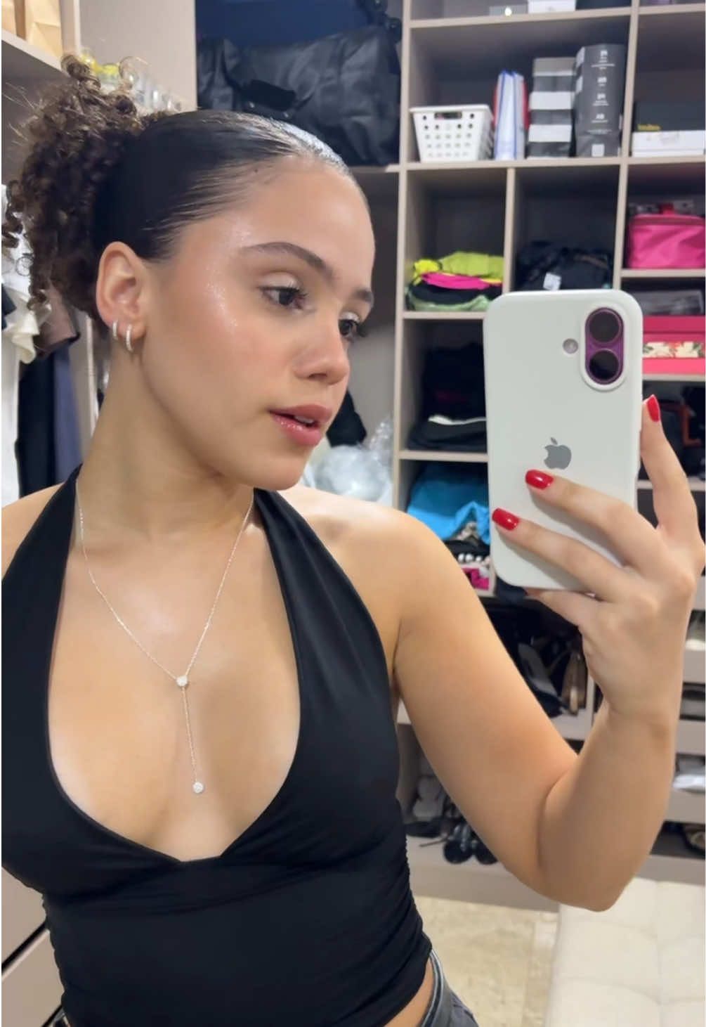 @Ariana