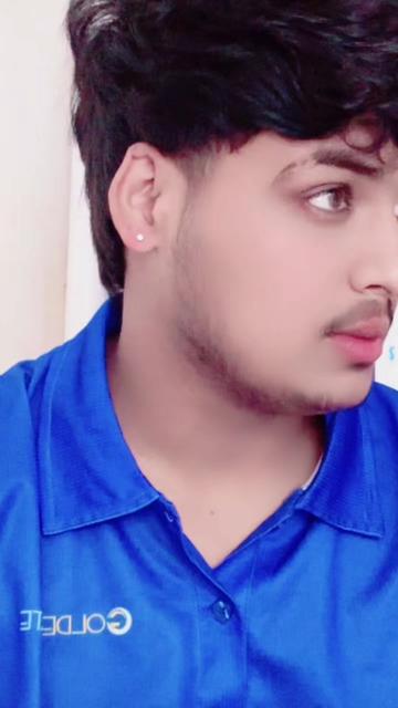 @Singh Is king🇳🇵🇲🇻
