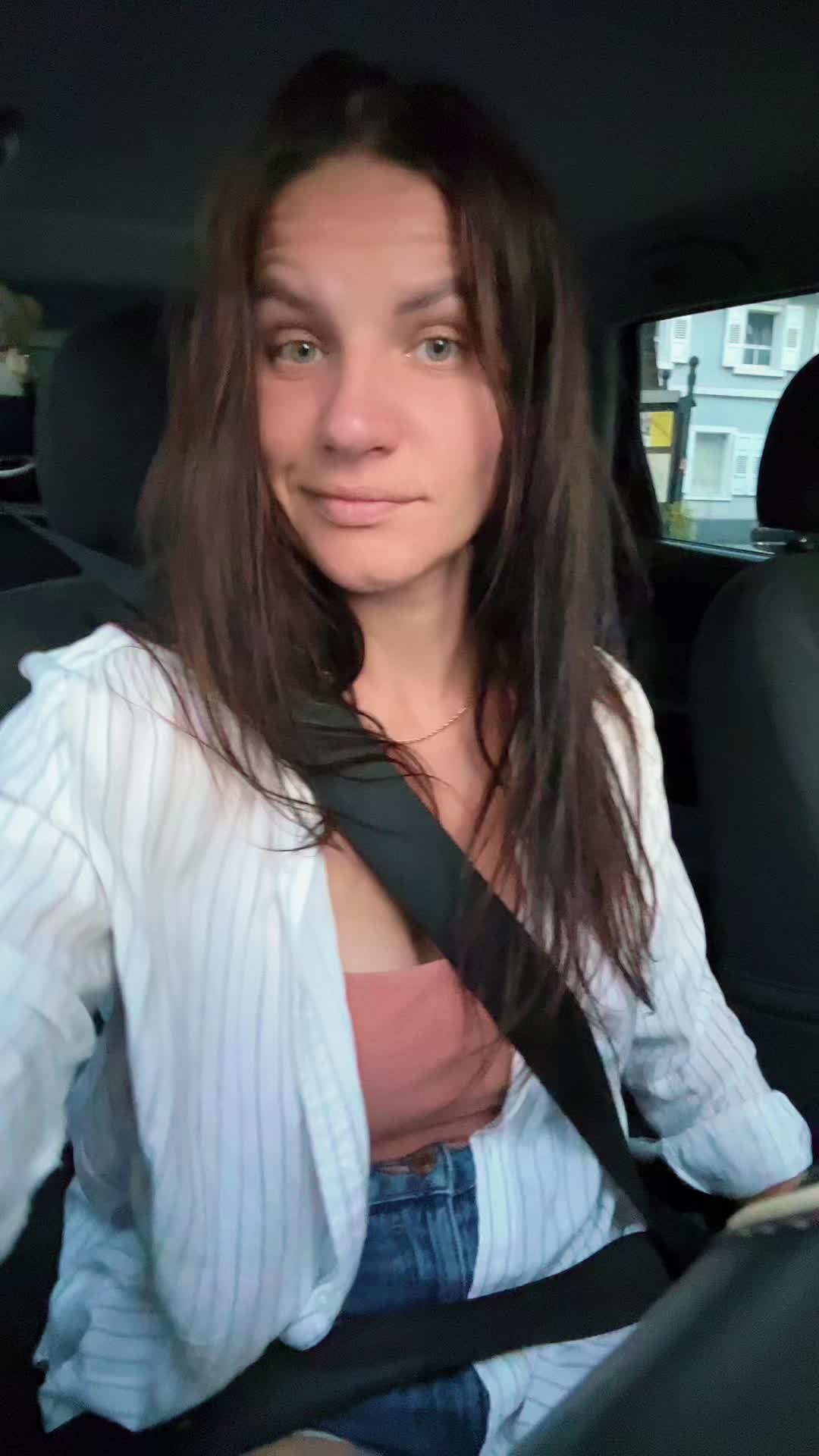 @💙🎧💛