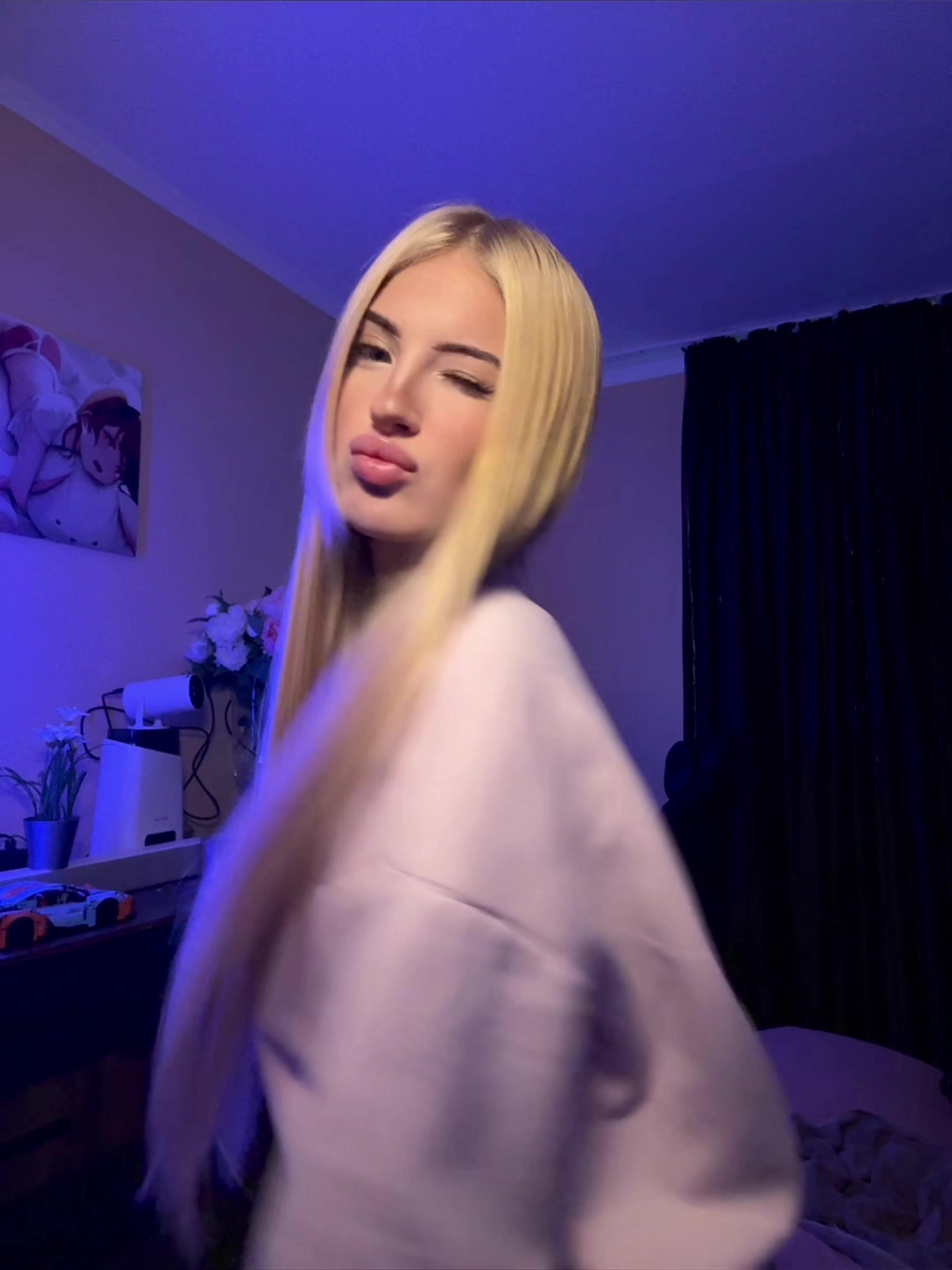 @MEOW