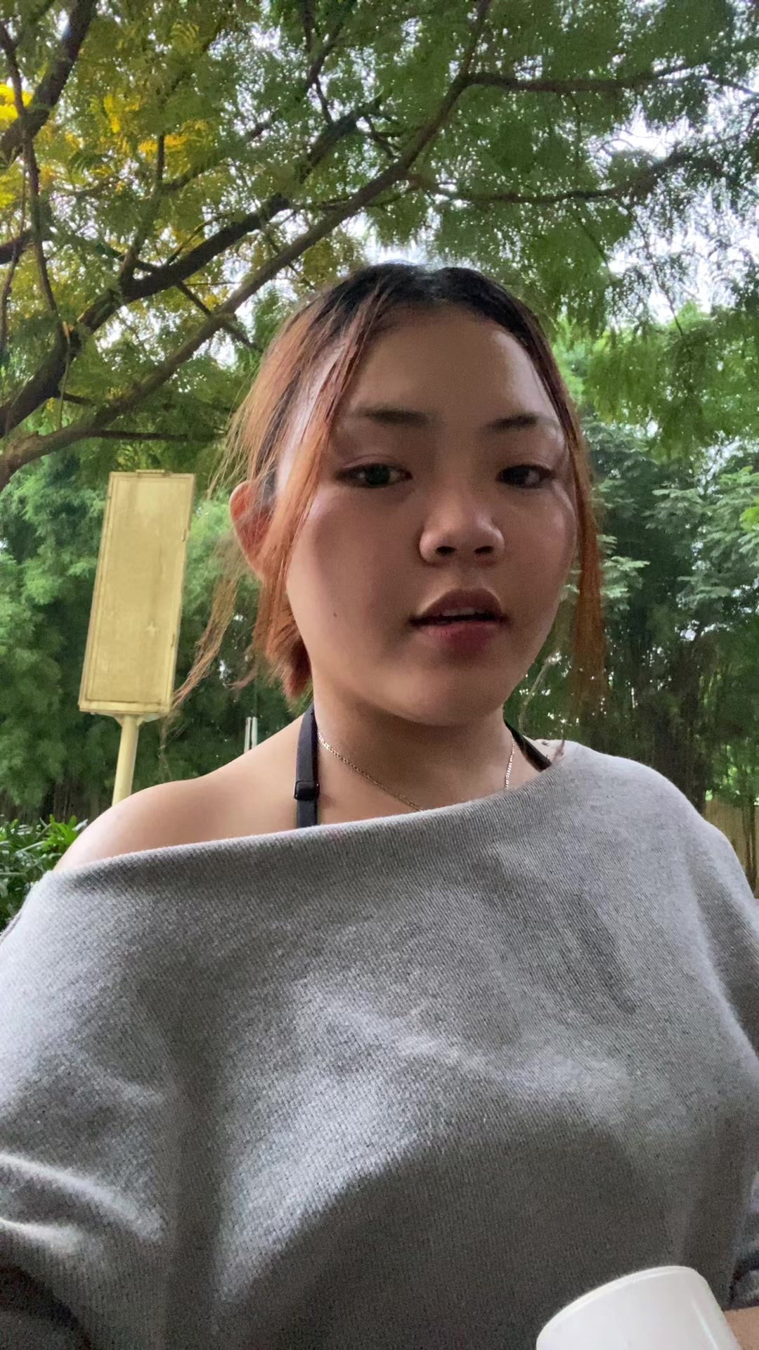 @fiona