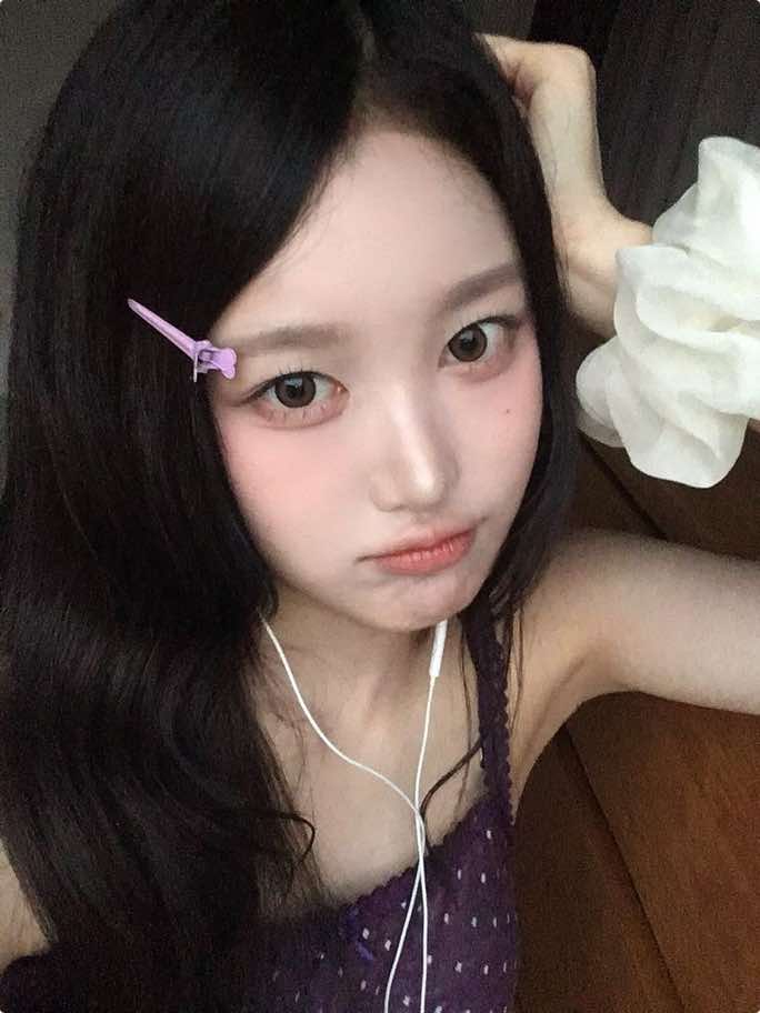 @✿ 𝗖𝗲𝗹𝗶𝗮 ❤︎‘𝘀 𝗡𝗮𝗼 !