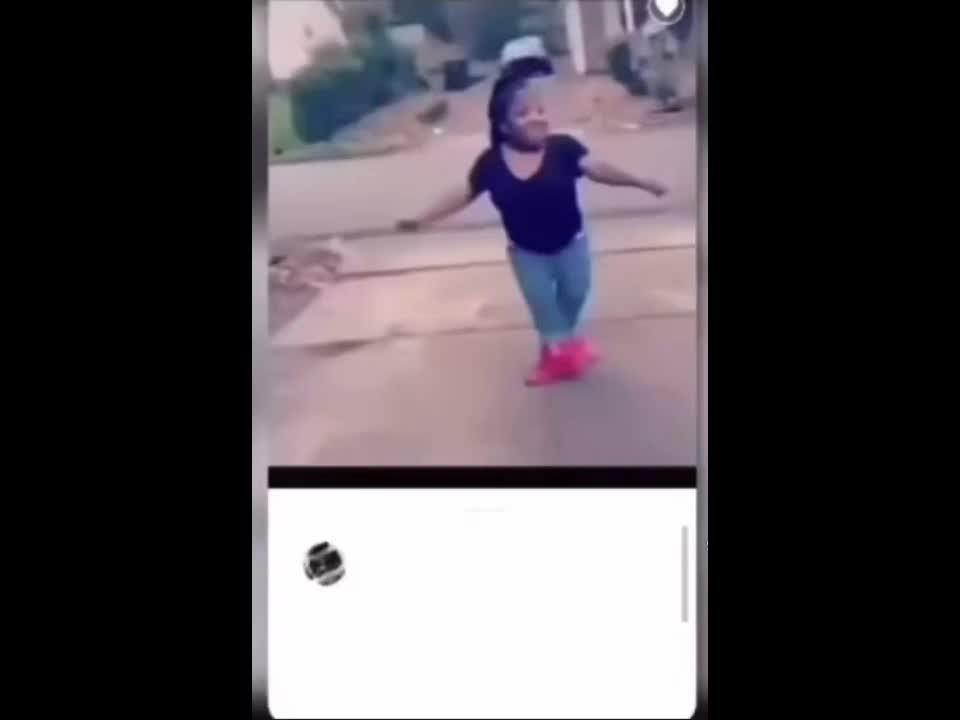 @qhello
