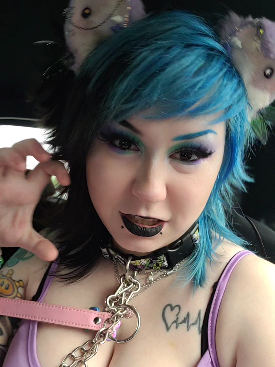 @Rainbow🏳️🌈Artist/Streamer🍃