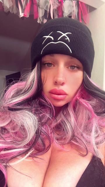 @Justkween Co.