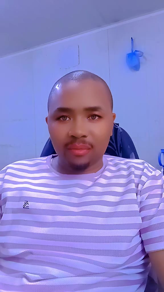 @DMNJunior974