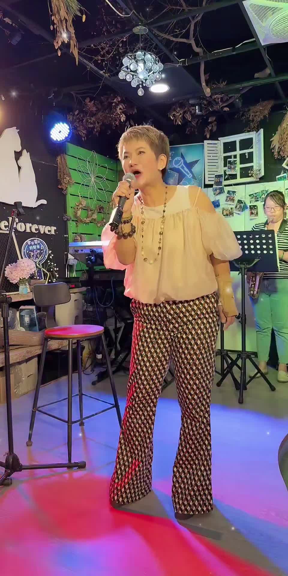 @掌聲響起好聲音（小妤兒）