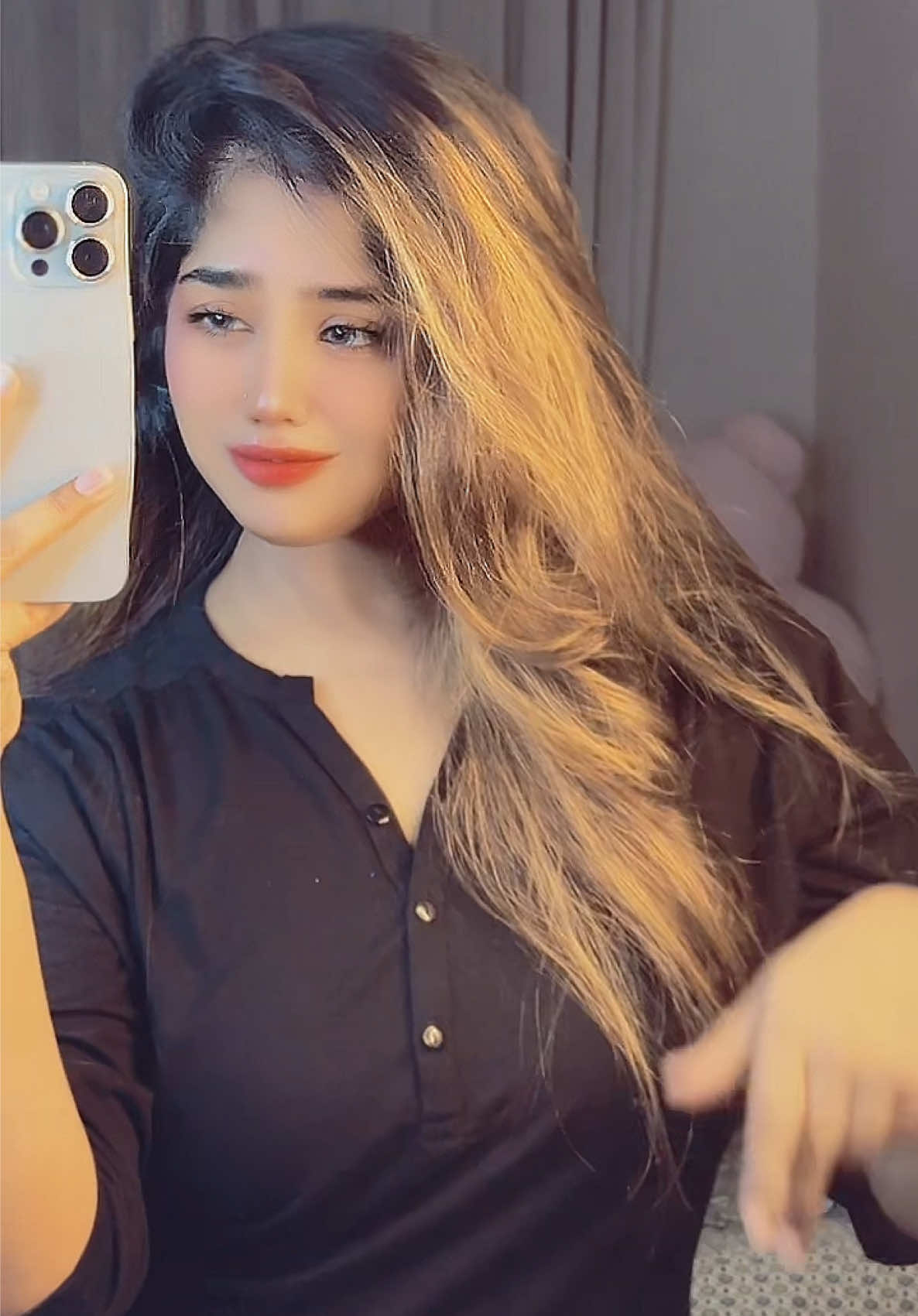 @ReeM Kh@N 🕊️