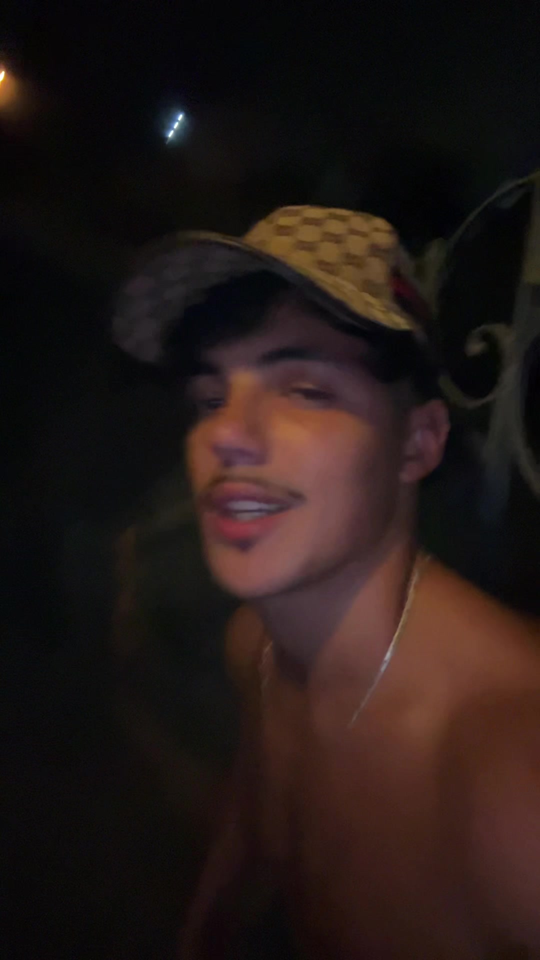 @𝖆𝖒𝖎𝖓