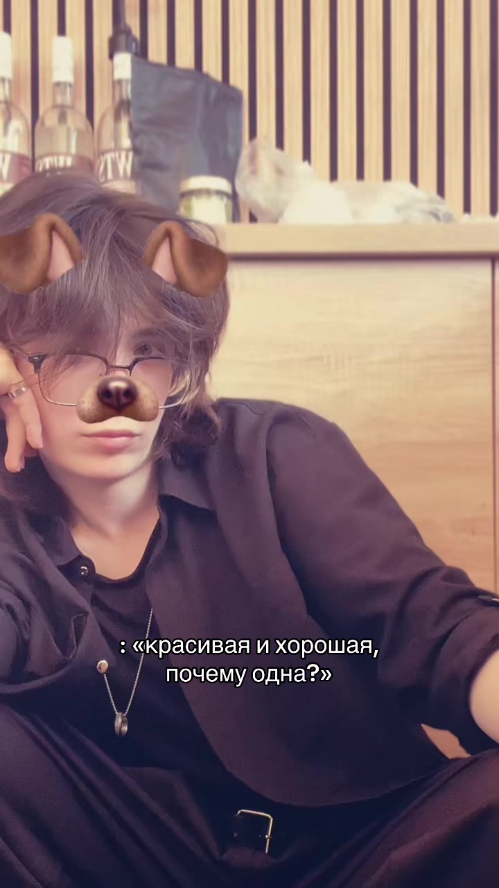 @elya🚩