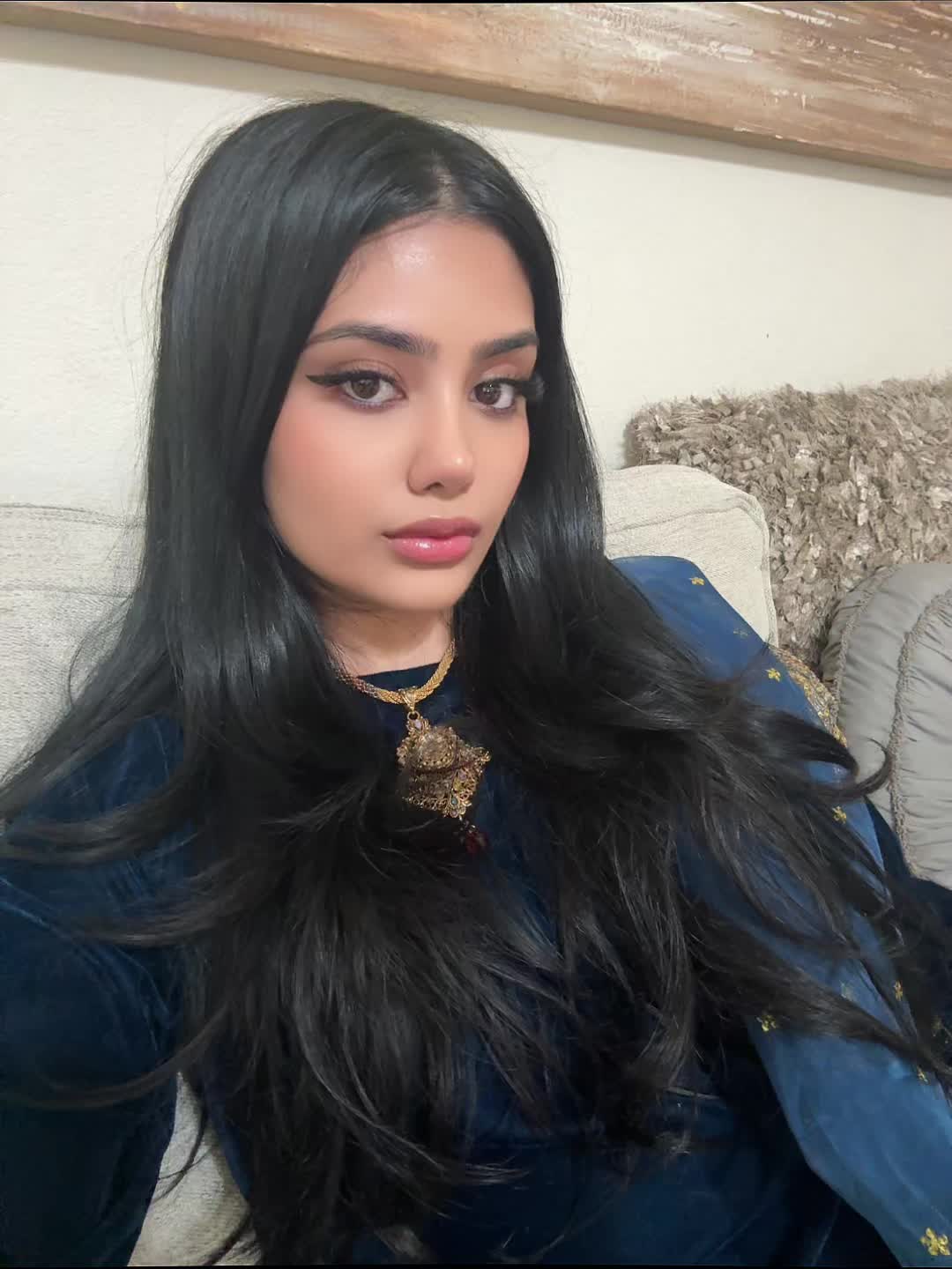 @𝒮𝑖𝑚𝑟𝑎🧚🏼&zwj;♀️