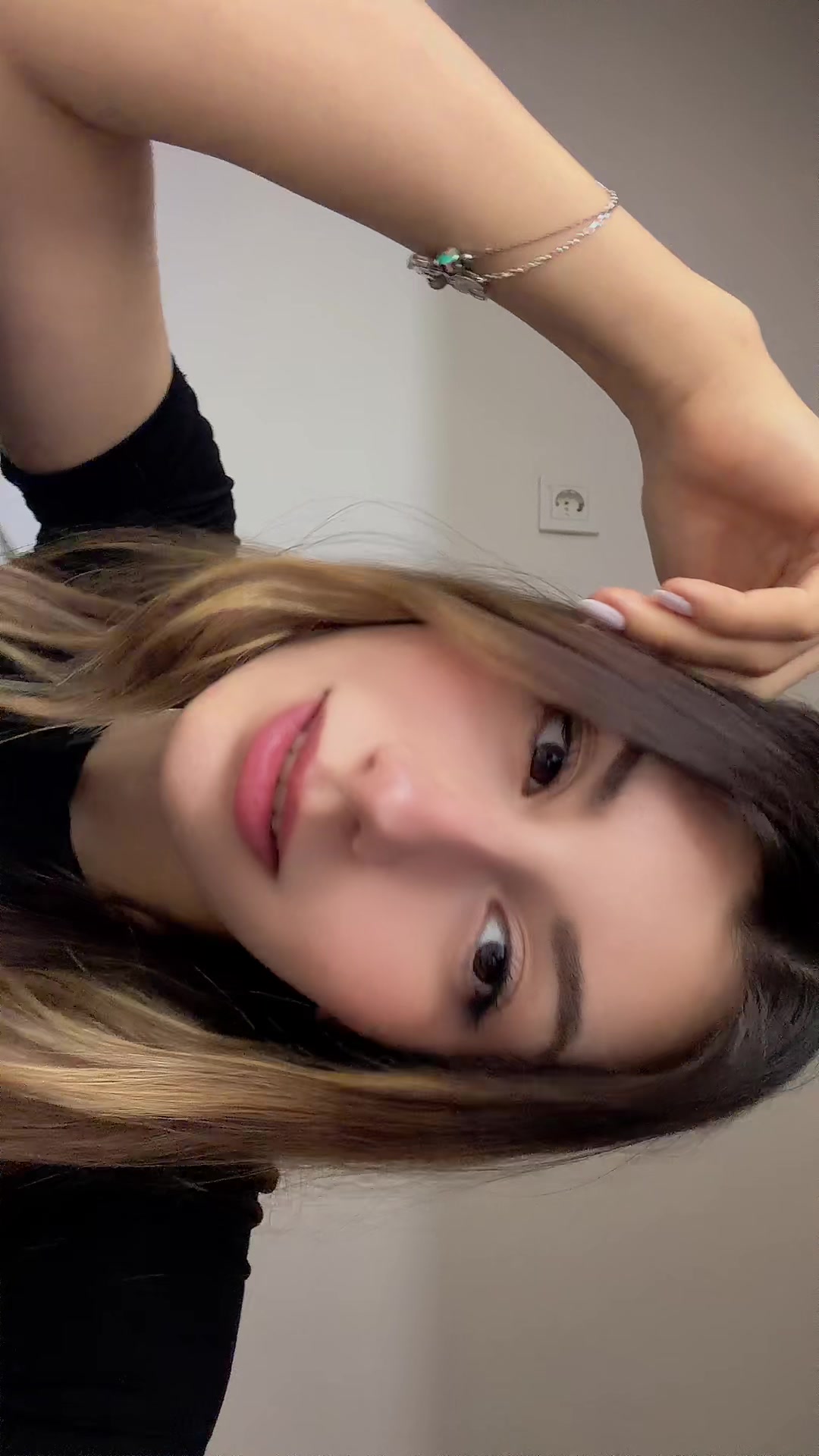@Esmaa