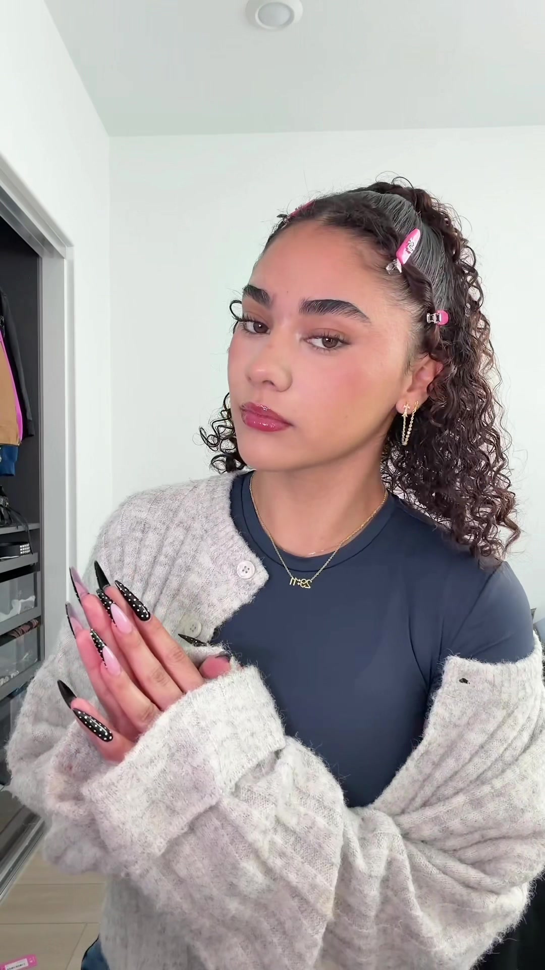 @thealexamontes