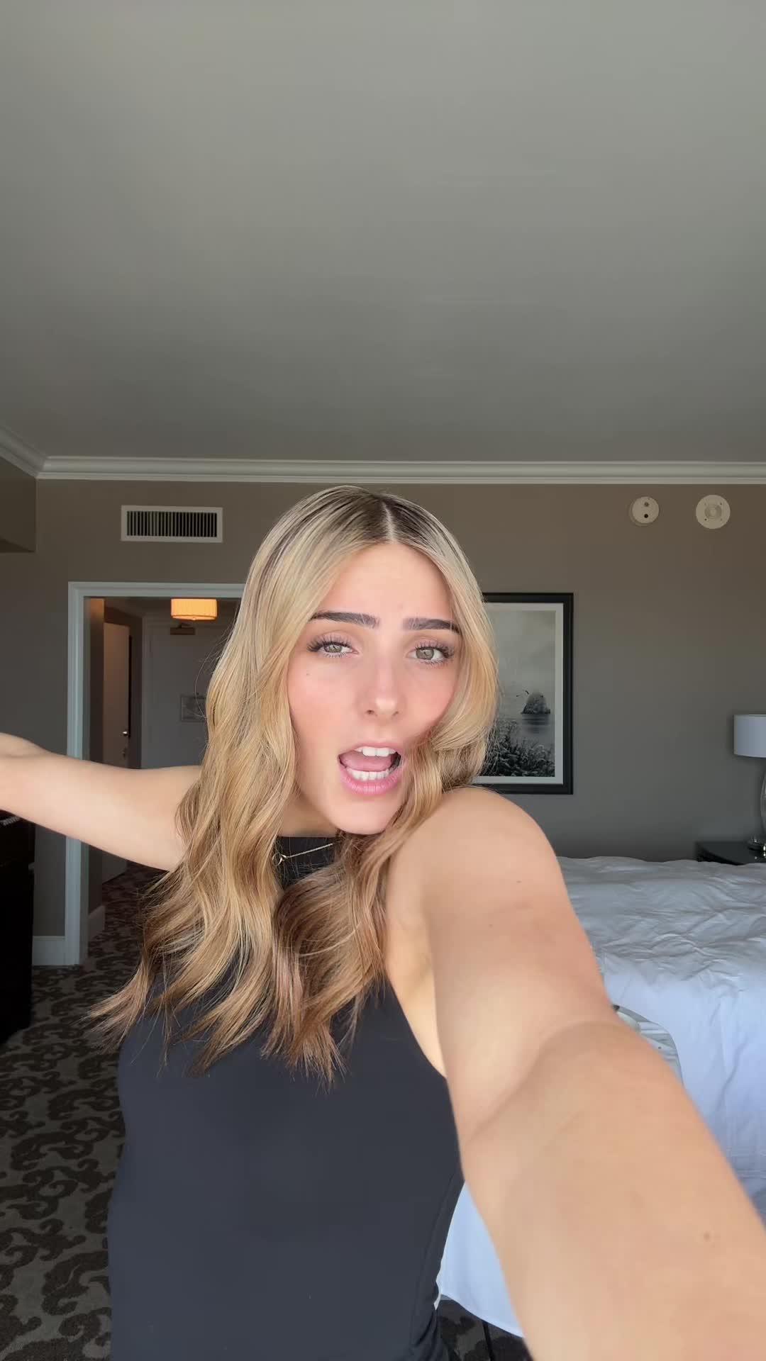 @mia