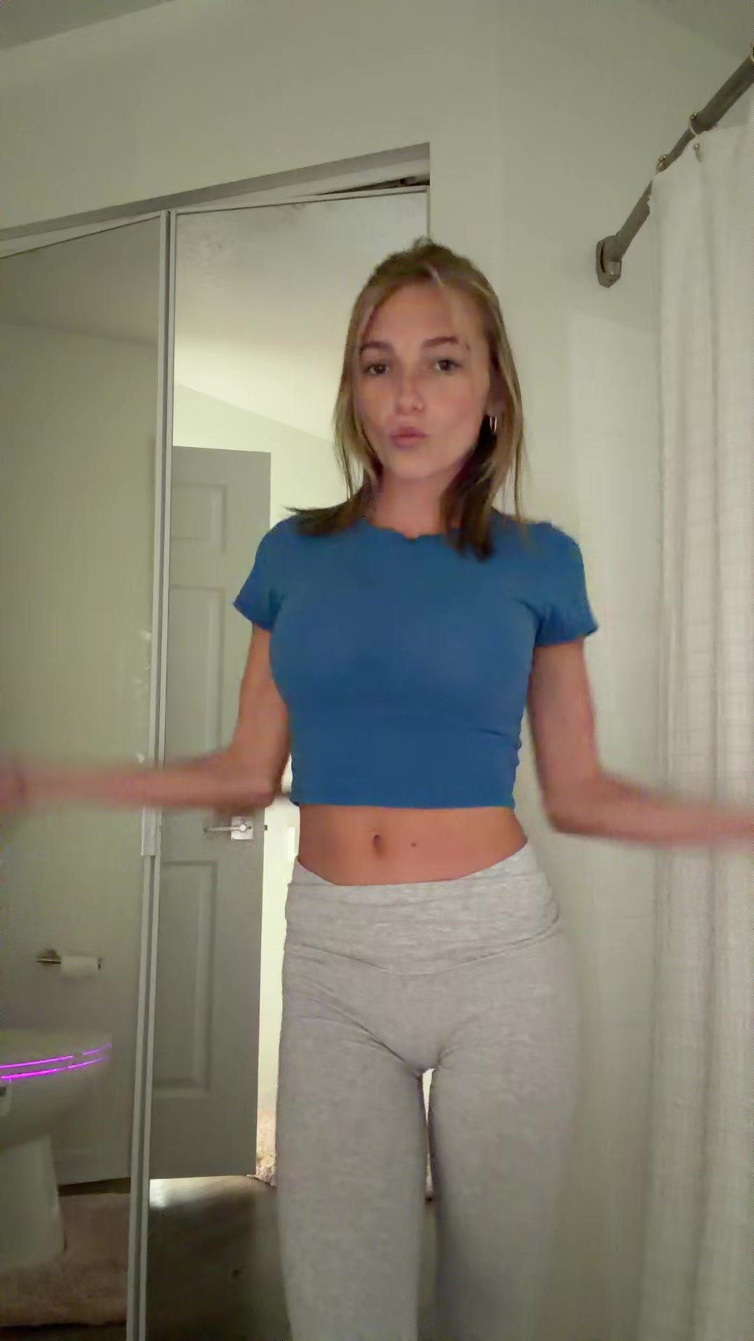 @isabellaamarii
