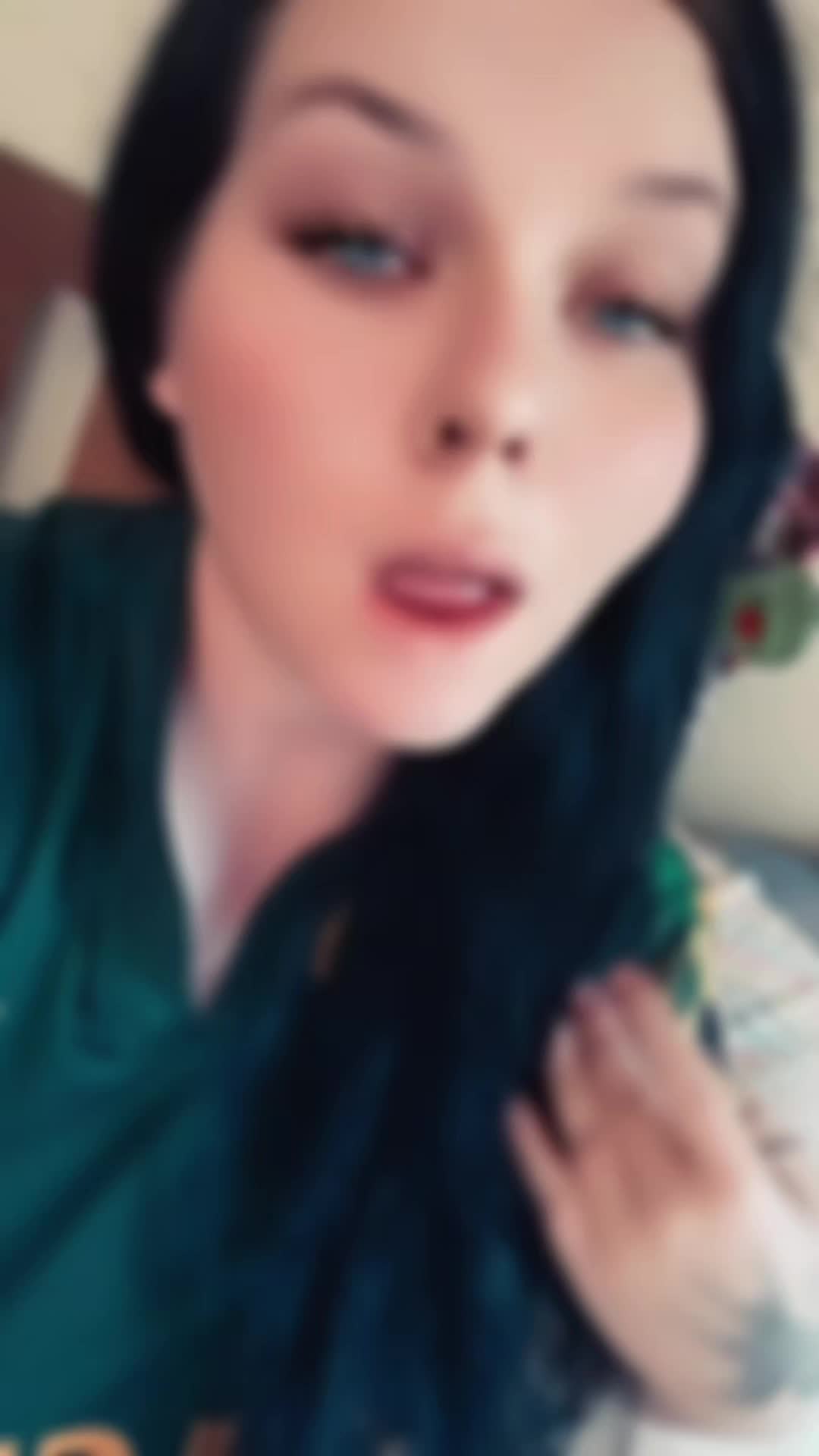 @💜👻shadow mom to be👻💜