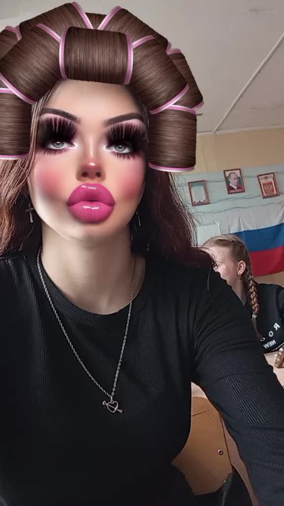@𝔂𝓾𝓵𝓲𝓪🦋, 🦋