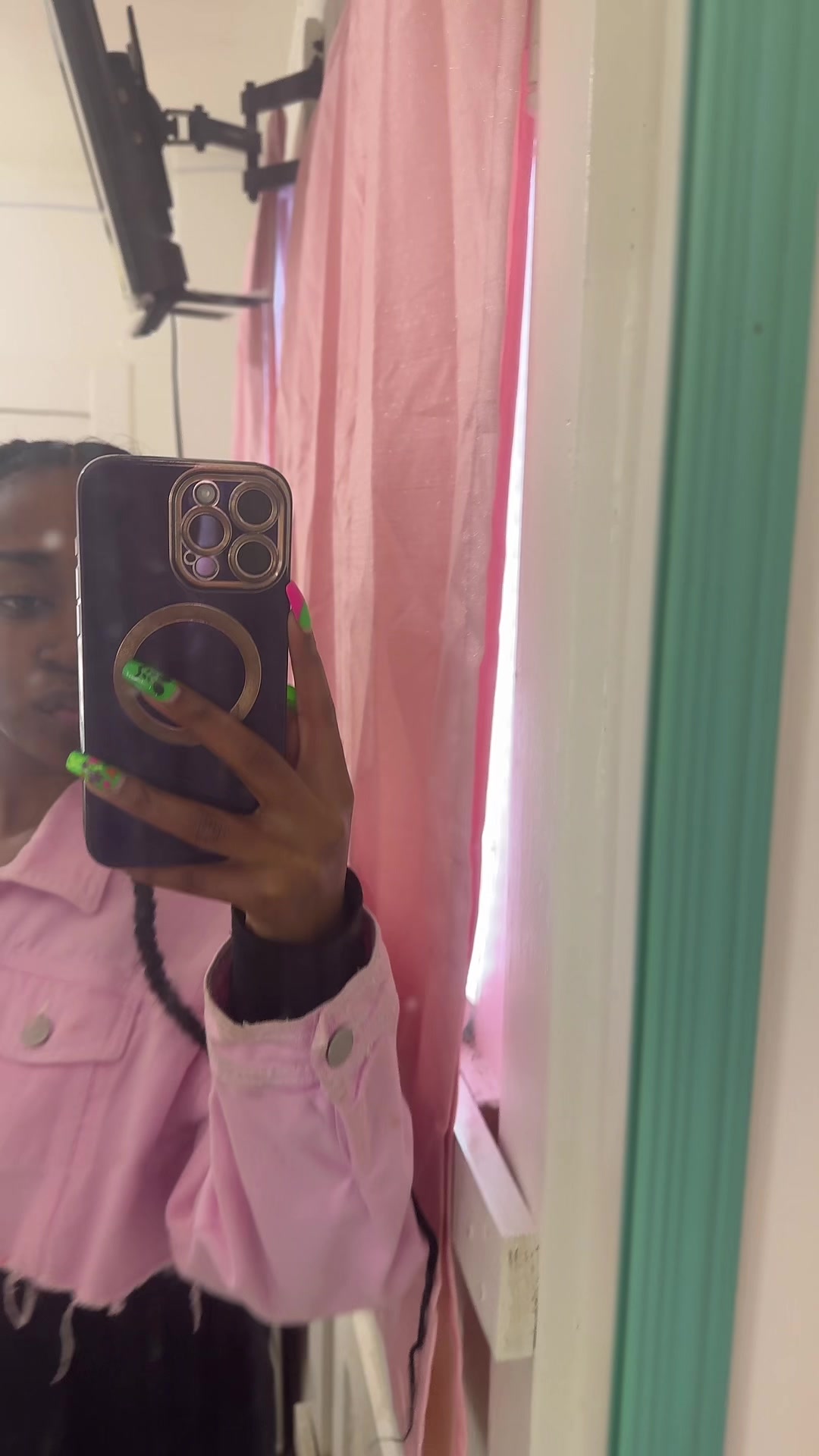 @QueenBoogz