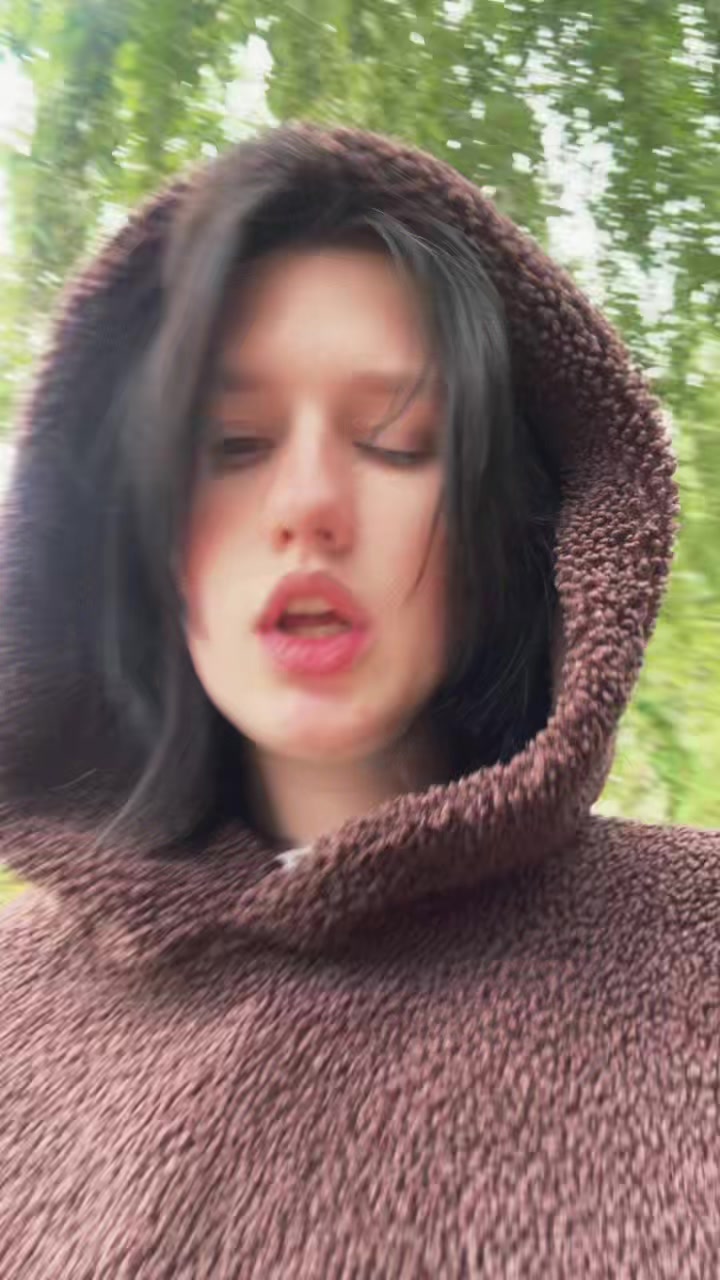 @lavensiaaa