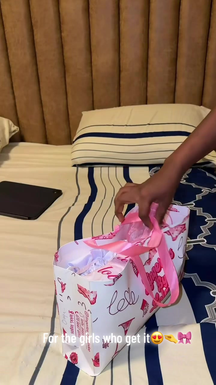 @LollyPepper🌶️