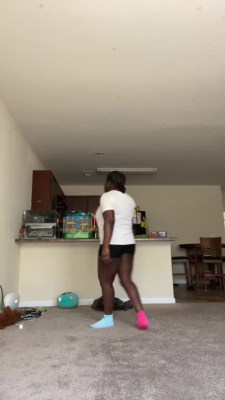 @Deedee