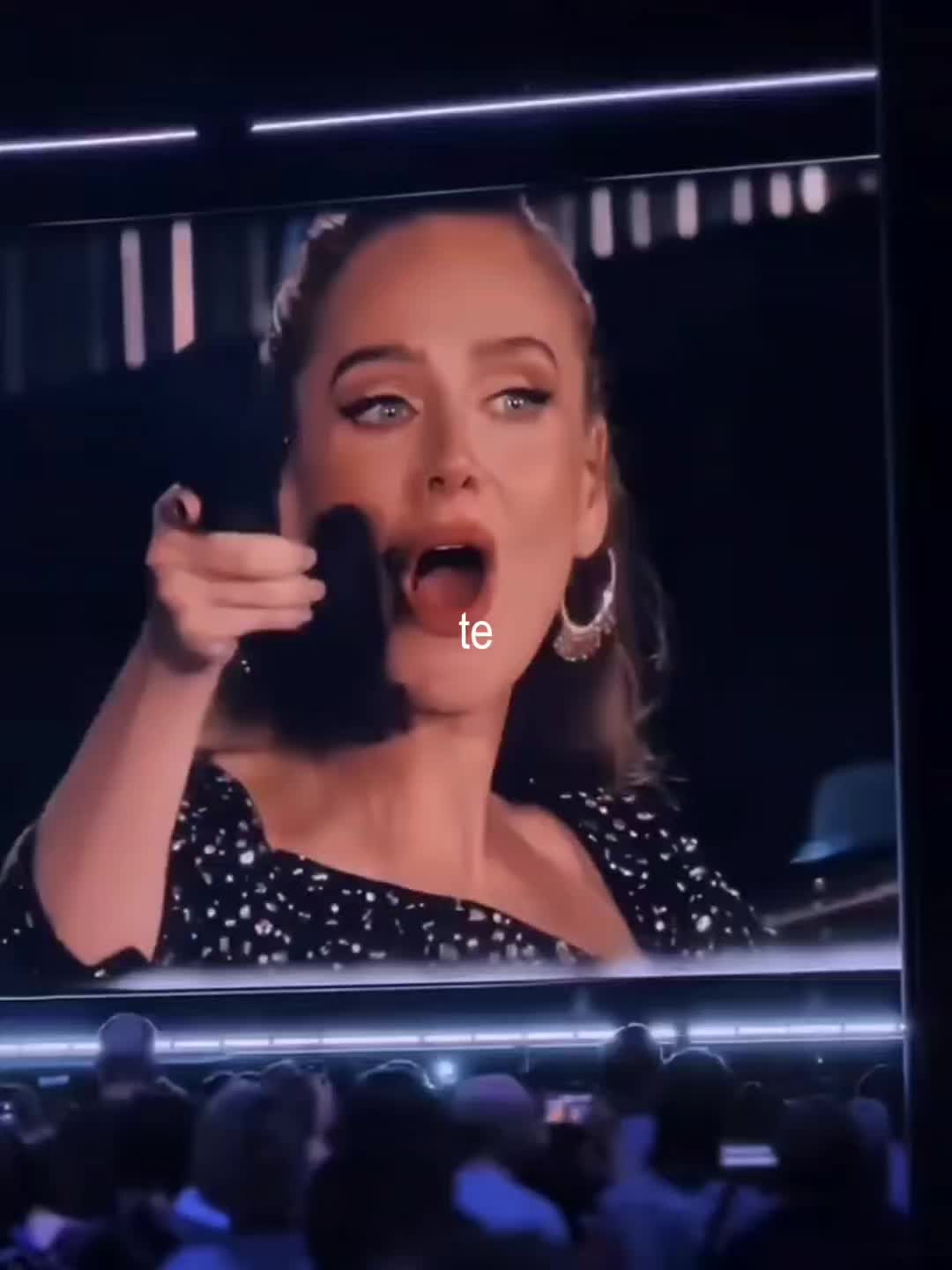 @Val (Adele's version) 🪐