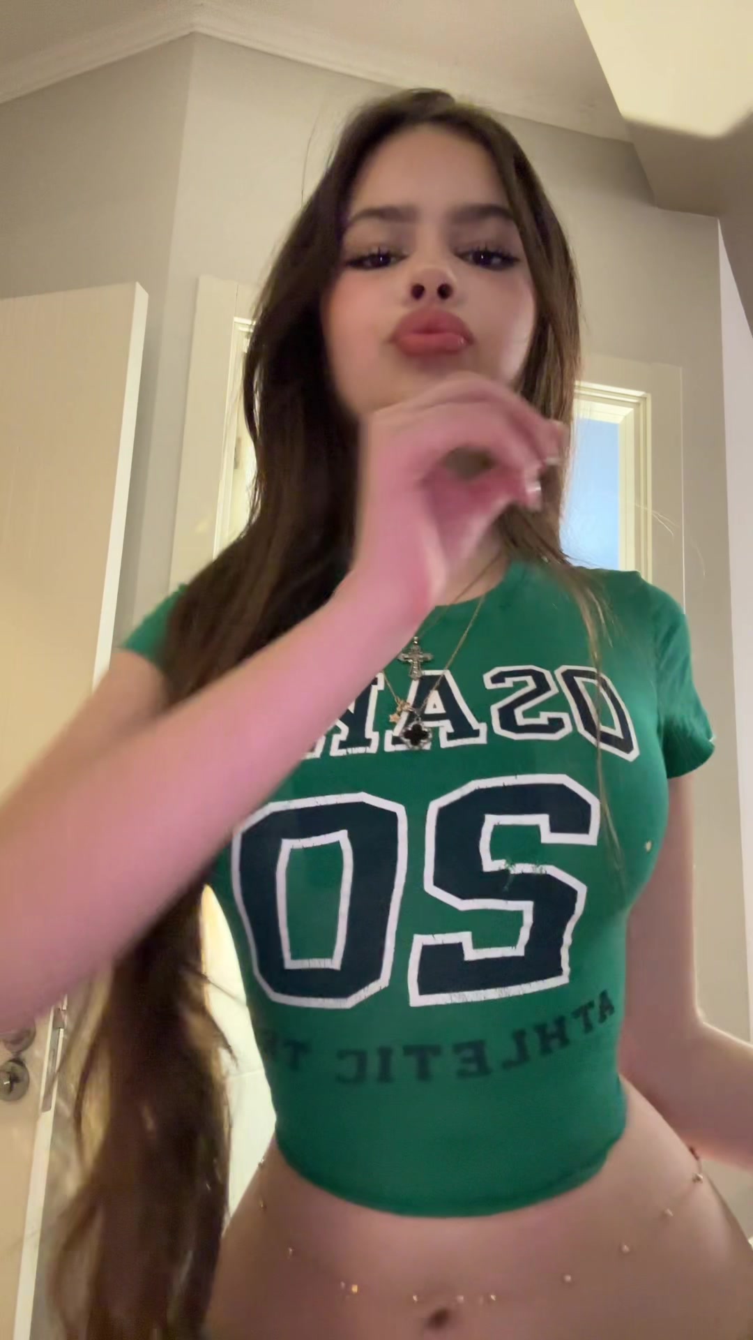 @𝙴𝚕𝚒𝚎 !