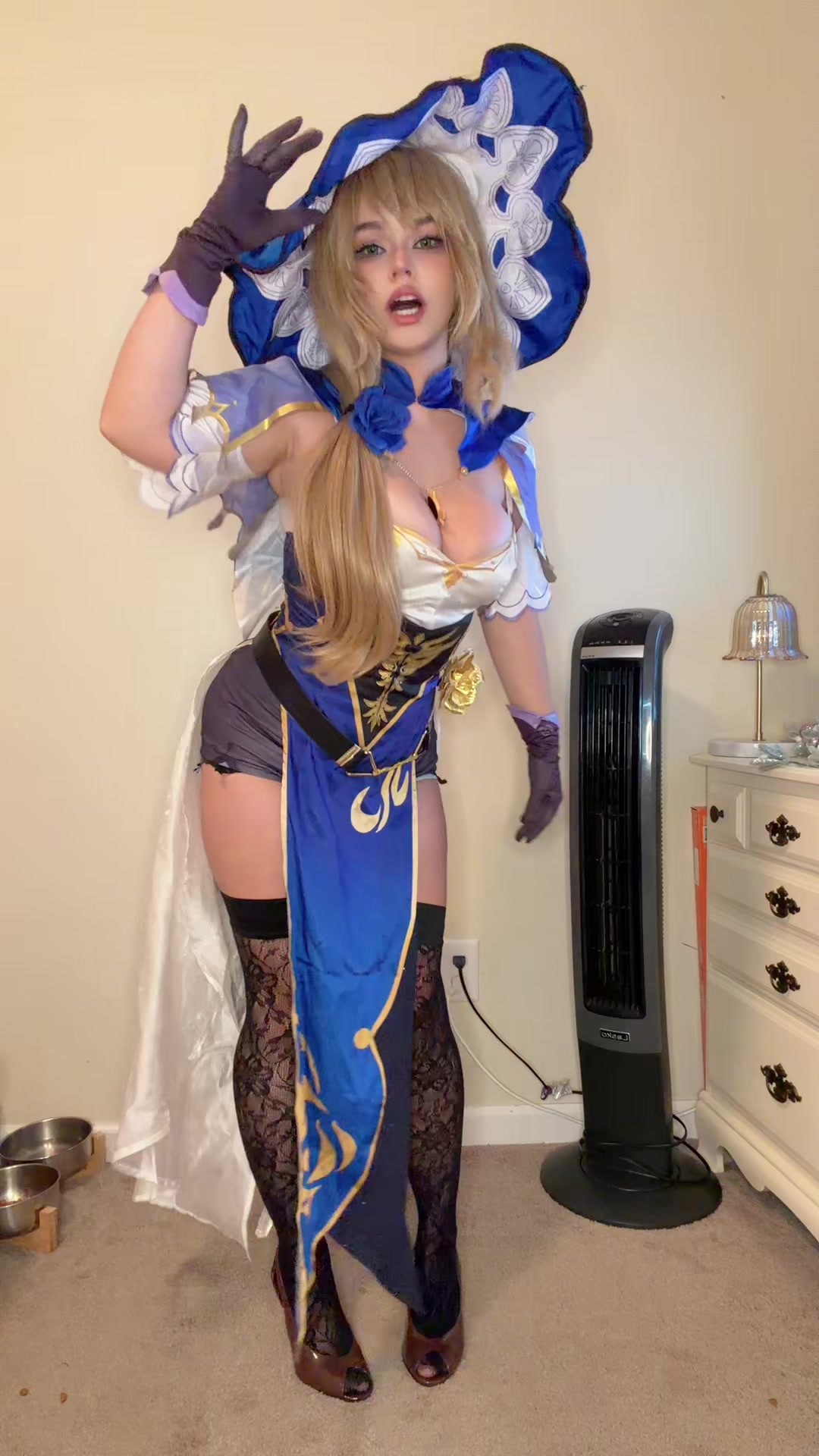 @yoursonly_aurora
